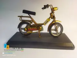 ماکت دست ساز موتور براوو