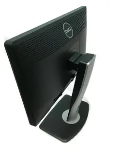 مانیتور استوک دل 19 اینچ مدل Dell P1913