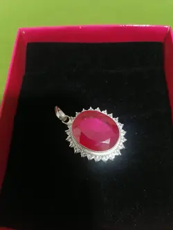 گردنبند زنانه یاقوت صنعتی همراه با حرز امام جواد علیه السلام کد 31