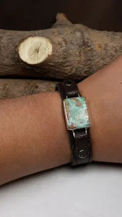 دستبند چرمی مردانه فیروزه نیشابوری اصل کد 385