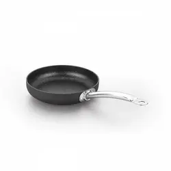 ماهیتابه تک دسته پرولاین نرو سایز 22 کرکماز کد 1251