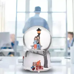 گوی موزیکال قرار برفی