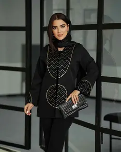 مانتو کتی رونیکا