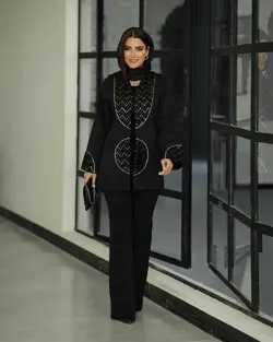 مانتو کتی رونیکا