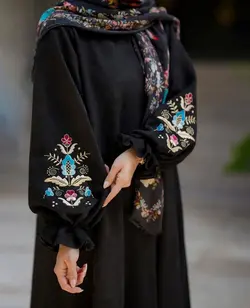 مانتو بلند آستین گلدوزی