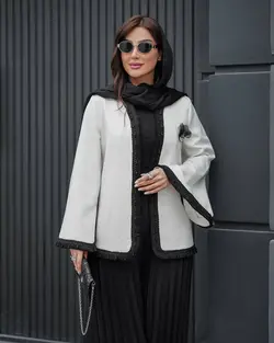 دو تکه کت و شلوار پلیسه