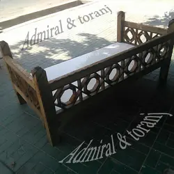 تخت سنتی مدل مربع کوچک و بزرگ سر ستونی