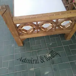 تخت سنتی مدل مربع کوچک و بزرگ سر ستونی