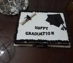 قیمت و خرید کیک روز دانشجو مبارک بهترین کیفیت ارسال سریع