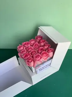 قیمت و خرید باکس گل رز صورتی خاص بهترین کیفیت