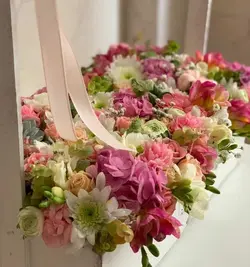 قیمت و خرید باکس گل ماهور بهترین کیفیت ارسال سه ساعته