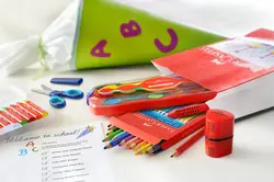 فابرکاستل پاک کن گریپ سه گوش 187101 FABER-CASTELL Grip 2001 triangular eraser - نوشت افزار بابک