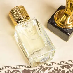 عطر و ادکلن  فلور نارکوتیک Fleur Narcotique حجم 25 میل کد 240