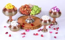 نقل گردویی گل محمدی