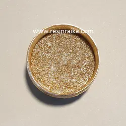 پودر فلز طلایی