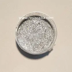 پودر فلز نقره ای
