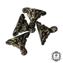 پایه سینی سه گوش (آنتیک)