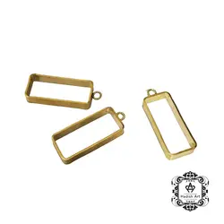 قاب آویز برنجی مستطیلی 2.8cm