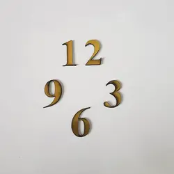 چهار عدد اصلی ساعت لاتین کوچک (طلایی)