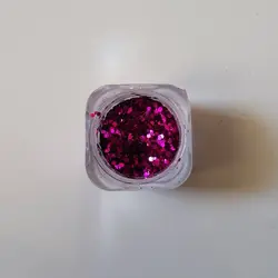 اکلیل درشت بنفش