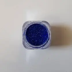 اکلیل ریز آبی کاربنی