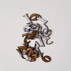 اعداد ساعت لاتین سایز کوچک (طلایی)