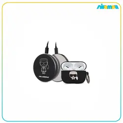کاور سیلیکونی کارل لاگرفلد مدل Bundle Ikonik به همراه پاوربانک 2000 میلی متری مناسب برای Airpods Pro