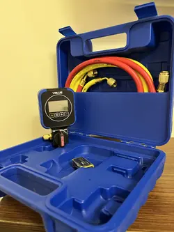 گیج تک دیجیتال VRM1-0101i