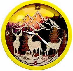ساعت دیواری فانتزی طرح کوهستان و گورن