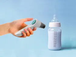 تب سنج دیجیتالی غیر تماسی آریو (Ario)