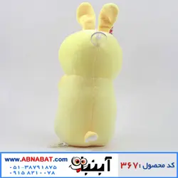 عروسک خرگوش هویج به دست
