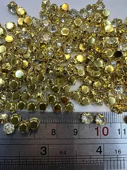 نگین قاب دار 3D سایز 25 طلایی