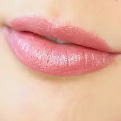 رژ لب پرایمر دار کلینیک، رنگ بیر پاپ