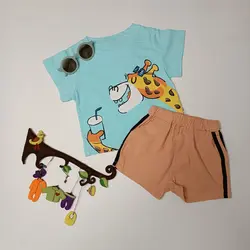 زرافه سبز و آبی