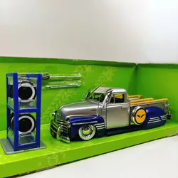 ماکت ماشین جادا مدل فلزی 1951CHEVERLET PICUP with tire racke