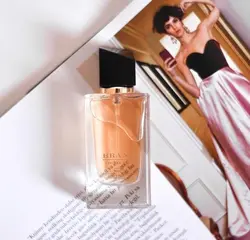 ایو سن لورن لیبر