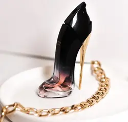 گود گرل سفید-لجر