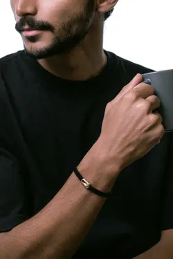 دستنبد نئور