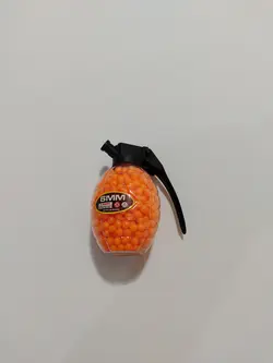 ساچمه پلاستیکی ۶ میل 800 عددی قوطی نارنجکی