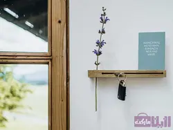 خرید جاکلیدی دیواری چوبی همراه با گلدان - رزین مارکت