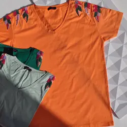 تیشرت زنانه سرشانه گلدوزی ترک کد 110