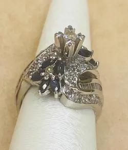 انگشتر جواهر