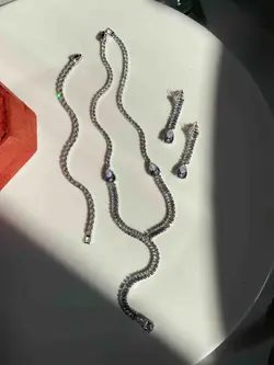 سرویس اشکی تنیسی