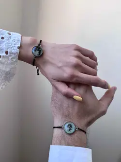 دستبند ماه بلک لایت