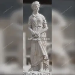 مجسمه سنگی زن رومی