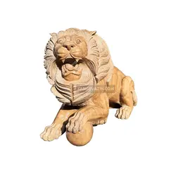 مجسمه شیر سنگی