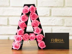 باکس گل حروف Y | سفارش آنلاین گل از فلوریا | ارسال گل در تهران