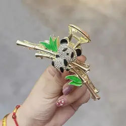 کلیپس فلزی پاندا