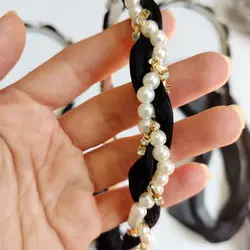 تل حریر و مروارید آویزدار