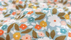 پارچه کرپ حریر گلدار مدل Ch160